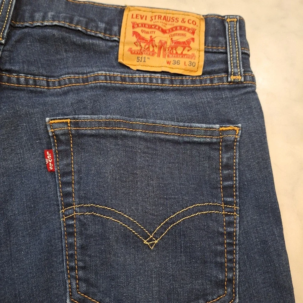 Levi's 511 Slim Fit Jeans Mens 36x30 Dark Wash Blue Stretch Denim Pants 511-1322